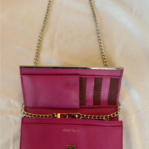 Salvatore Ferragamo Pink Walket - Picture 4 of 11
